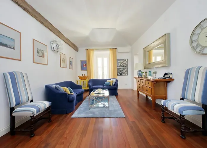 Ych-Penthouse Fiammetta A Piazza Navona