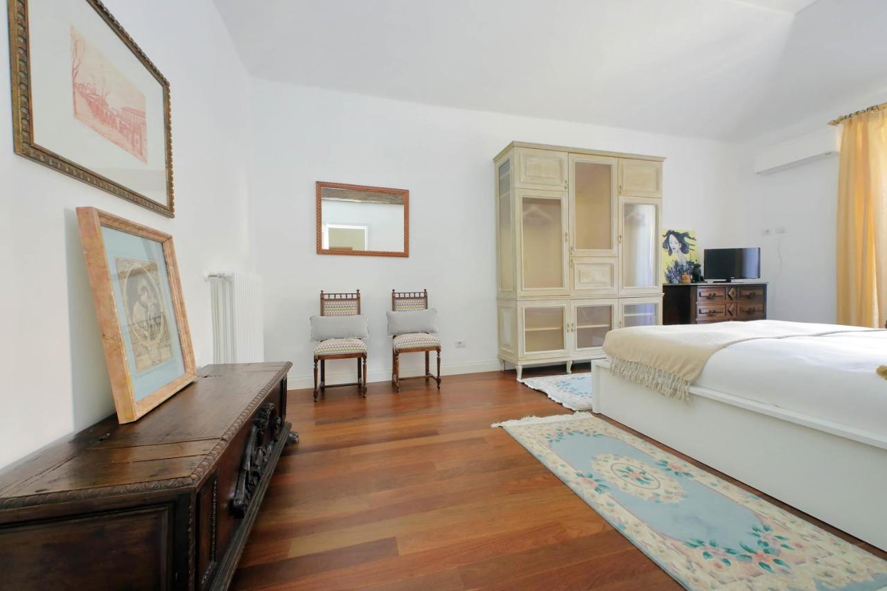 Ych-penthouse Fiammetta A Piazza Navona Lejlighed Rom