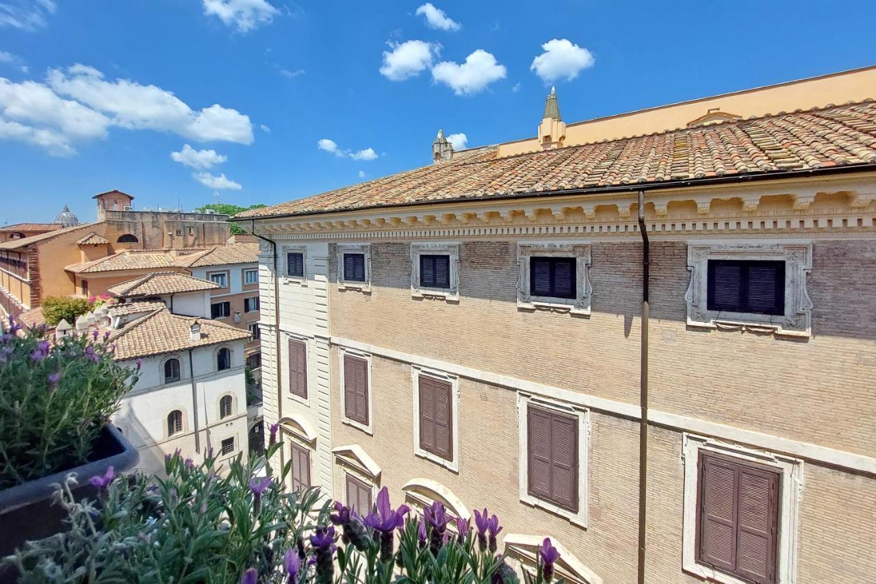 Ych-penthouse Fiammetta A Piazza Navona Lejlighed